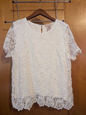 Philosophy XL Off-White Lacy Short Sleeved Blouse